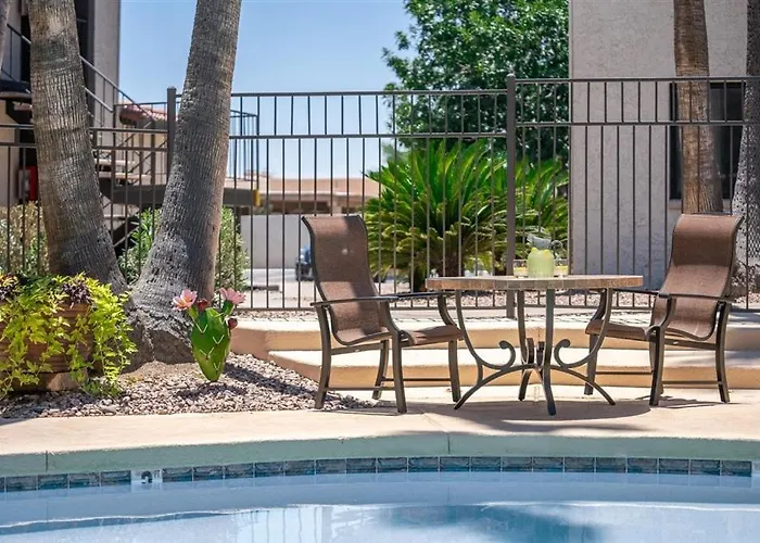 125 Fully Furnished 1br Suite-prime Location * Scottsdale