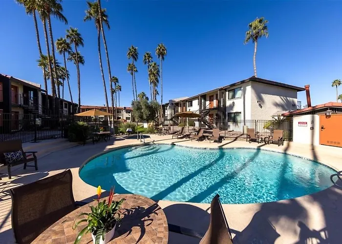125 Fully Furnished 1br Suite-prime Location Scottsdale